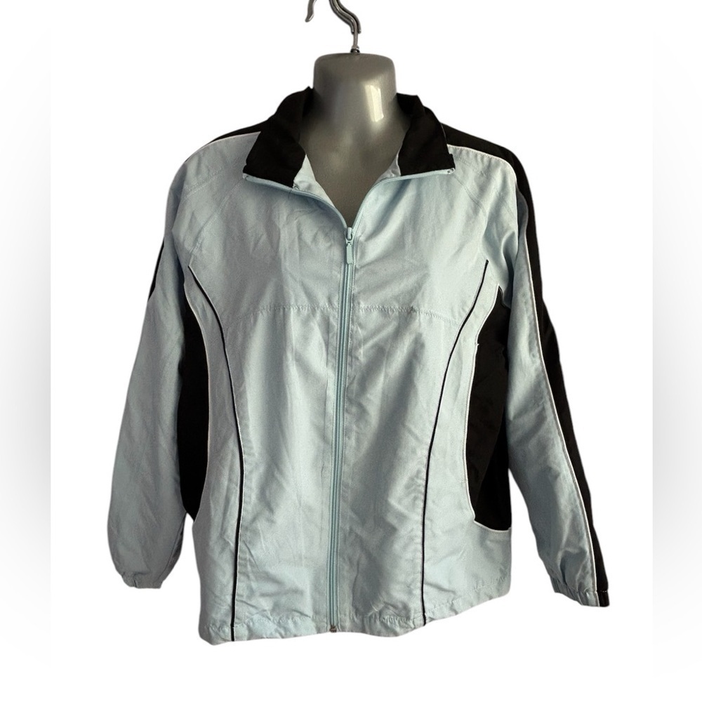 Wilson Blue Black White Jacket Track Workout 
• Size:  M •  Used